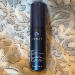 Monat restore leave in conditioner